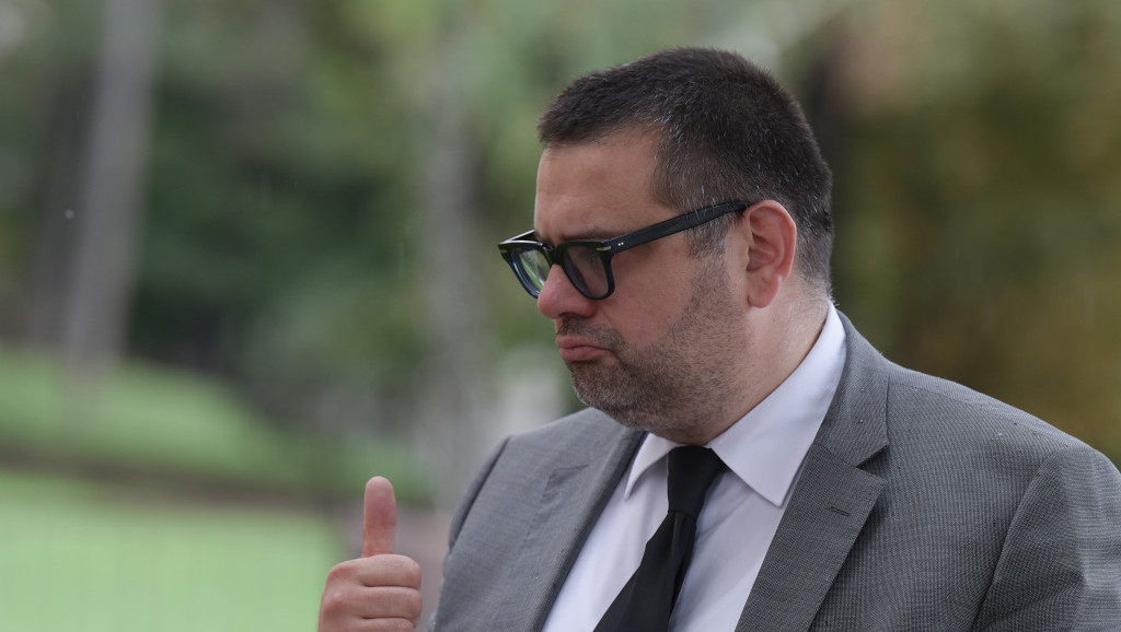 Advokat Ljubičanović podneo ostavku na mesto člana UO AKS: Ne slaže se sa odlukom o obustavi rada