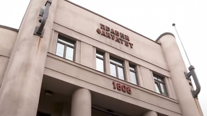 Studentu treće godine Pravnog fakulteta određen pritvor: Napao profesorku i radnika obezbeđenja