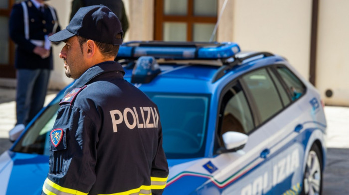 Odbegli zatvorenik izbo muškarca u hotelu, jedna zaposlena se vodi kao nestala