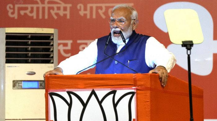 Modi: Indija je pauzirala svoju vojnu akciju i odgovoriće na svaki teroristički napad