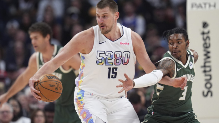 Poraz Denvera u San Francisku: Jokić stao na korak od tripl-dabla