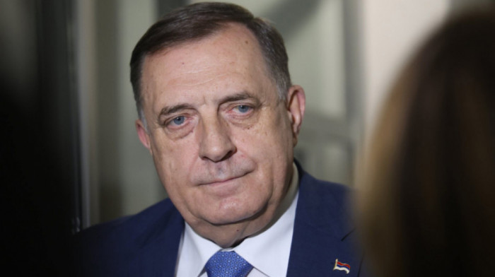 Dodik: Sutra će na račun grada Prijedora biti uplaćeno milion konvertibilnih maraka za pomoć pogođenima poplavama