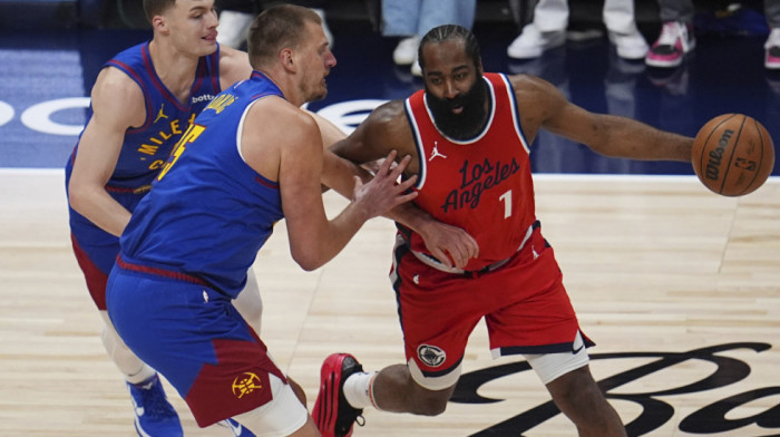 Jokić dobio Bogdana tek u triler produžetku: Denver poveo 1:0 protiv Klipersa