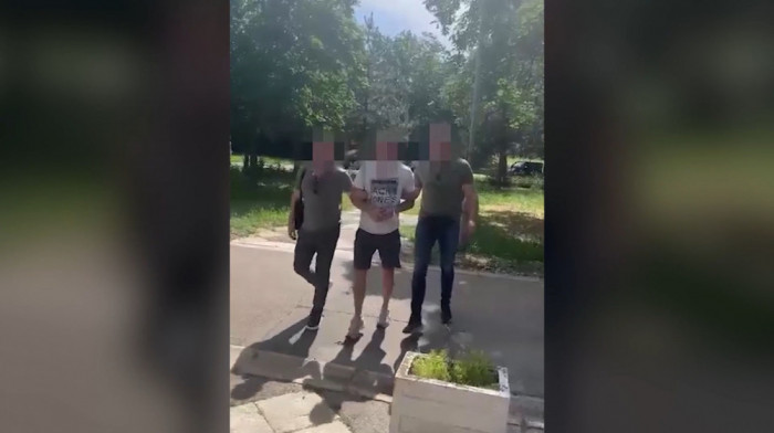 Policija identifikovala i uhapsila osumnjičene za napad na studenta Miloša Pavlovića u Studentskom gradu